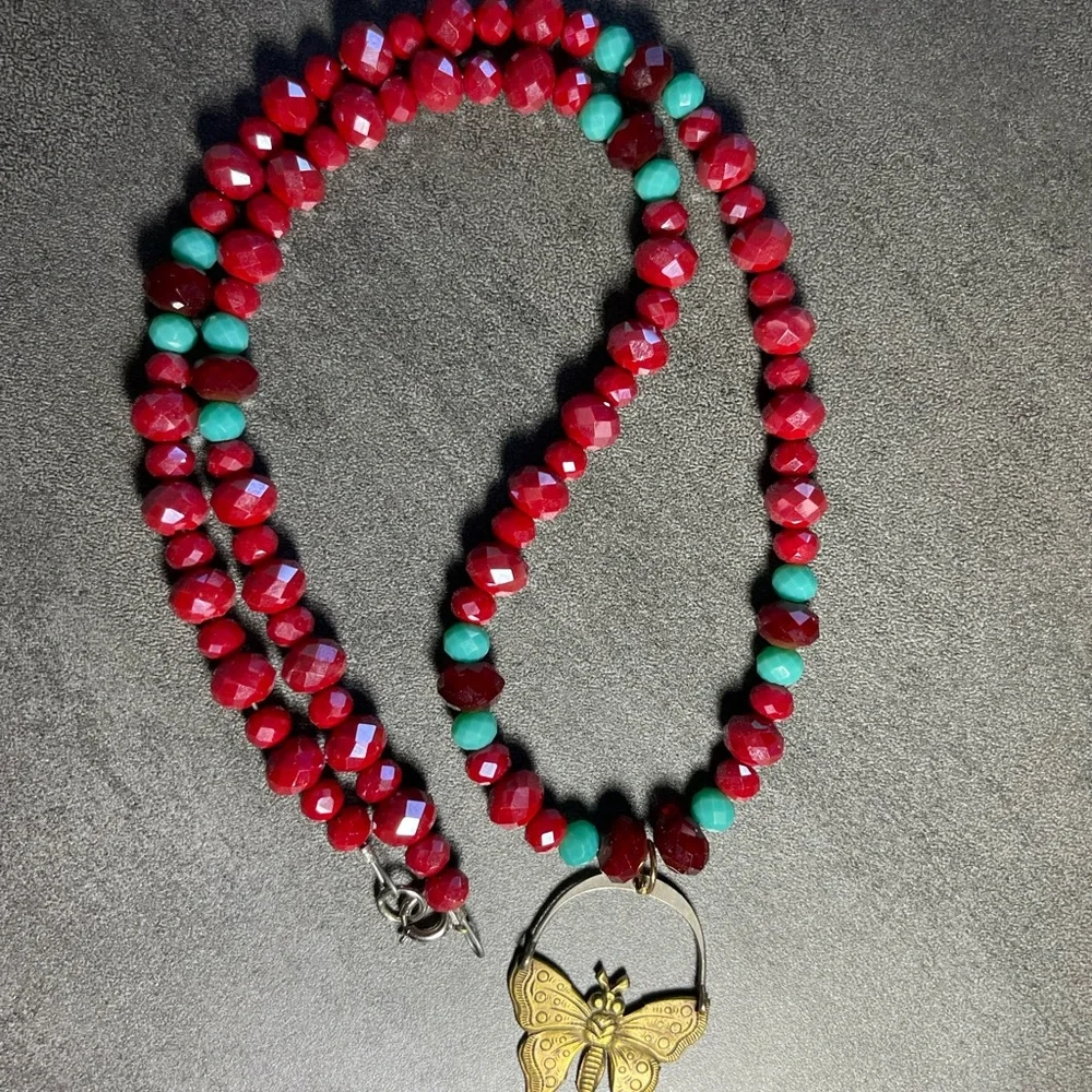 Faceted Crystal Bead Necklace Vintage 70’s Butterfly Moth Pendant